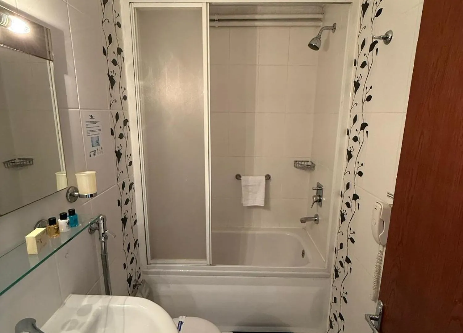איזמיר Otel Kaya לינה וארוחת בוקר