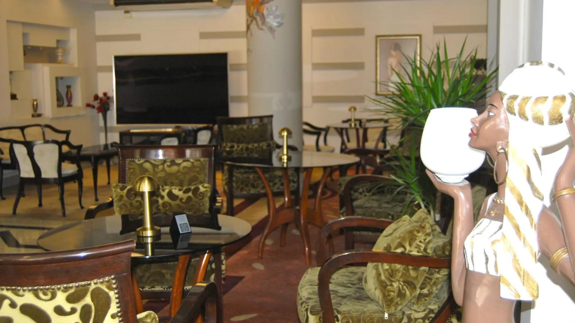איזמיר Otel Kaya