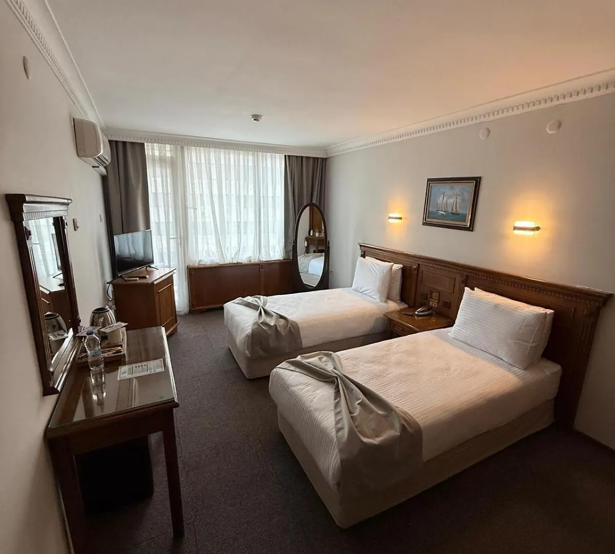 איזמיר Otel Kaya