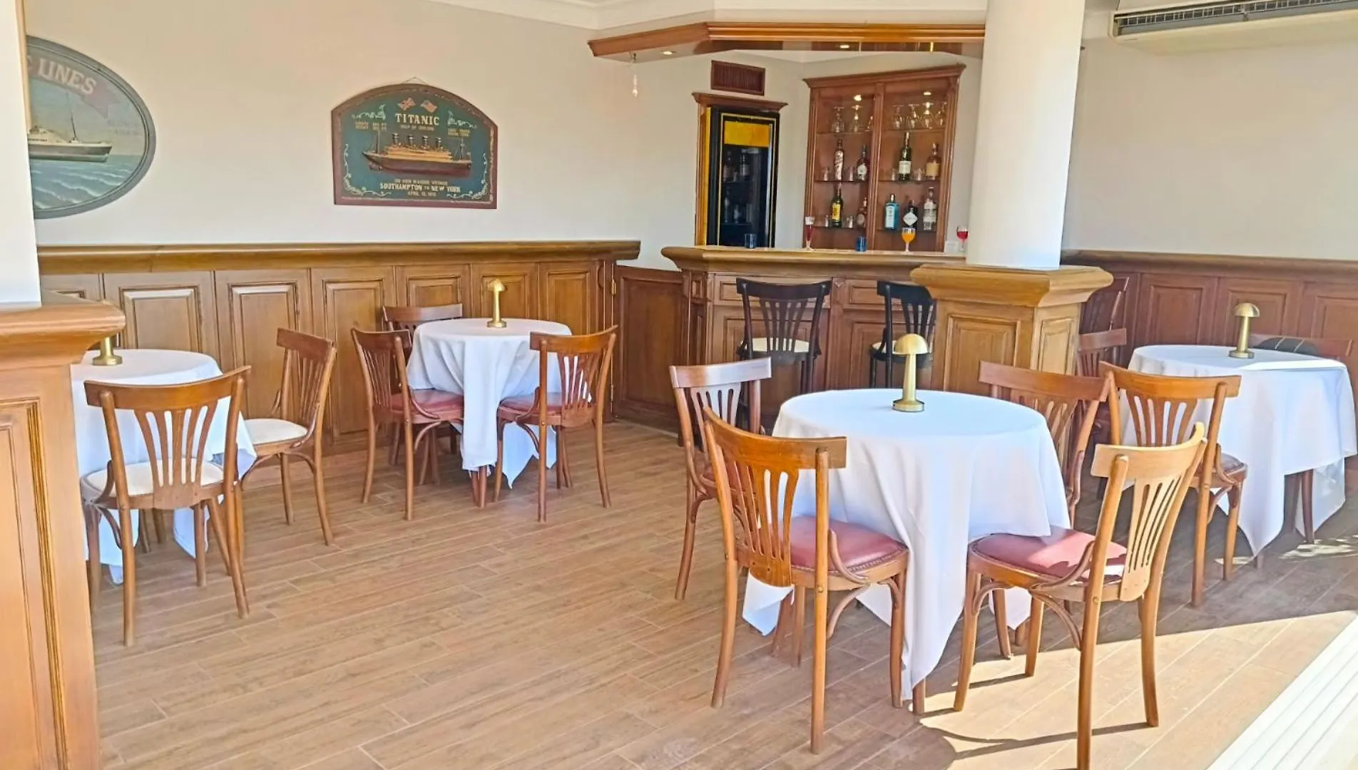 איזמיר Otel Kaya לינה וארוחת בוקר