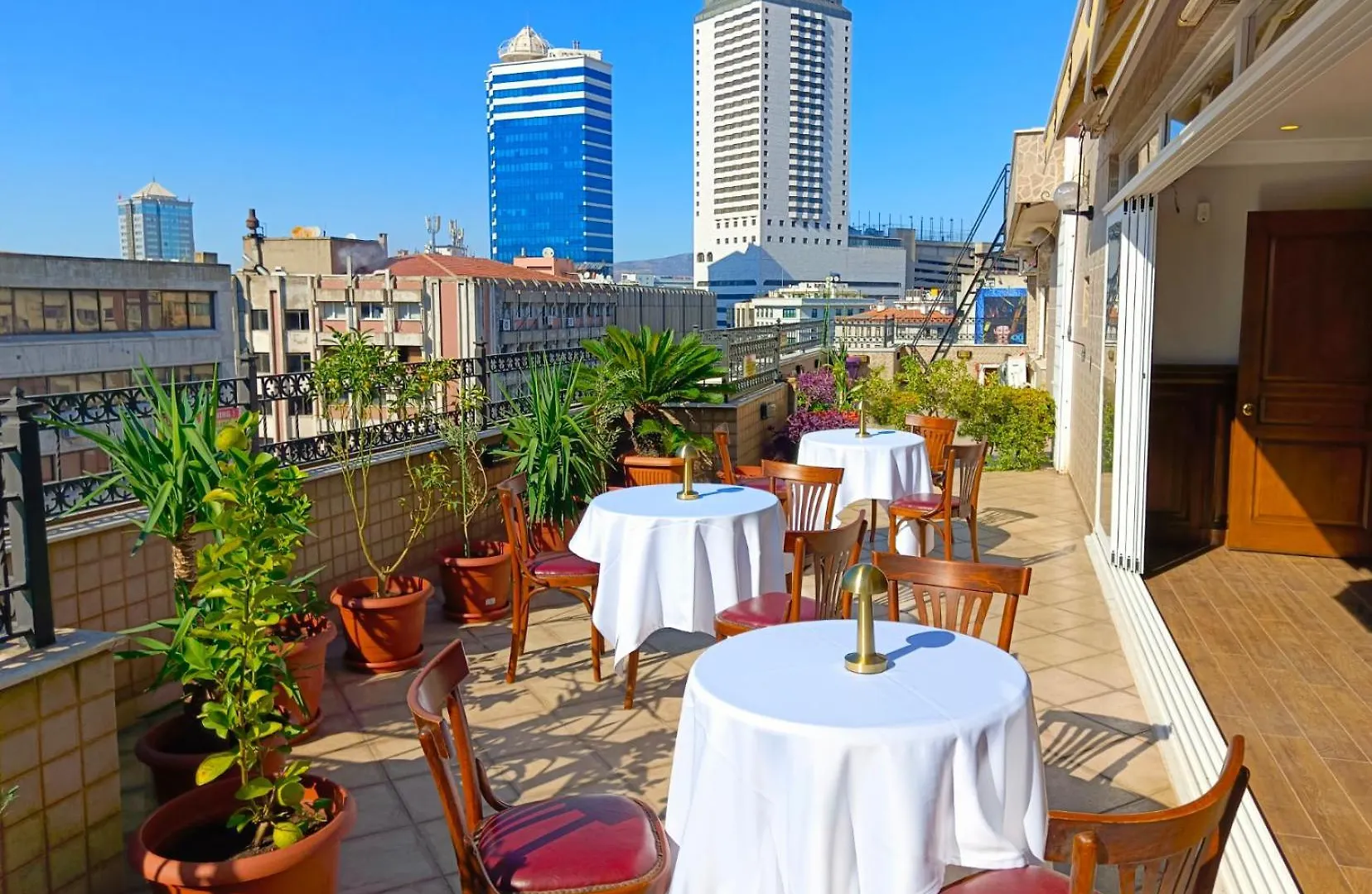 איזמיר Otel Kaya לינה וארוחת בוקר